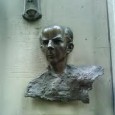 If you walk along 57th Street near Broadway, you can still see it. On the side of an ordinary-looking building, a small bronze plaque: “The great Hungarian composer Béla Bartók...
