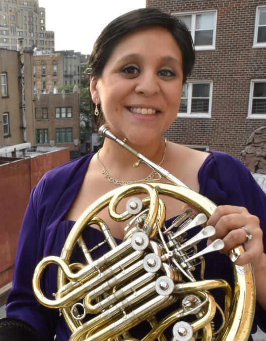 Audrey Flores, horn