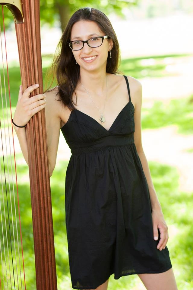 Kathryn Sloat, Harp photo of Kathryn Sloat